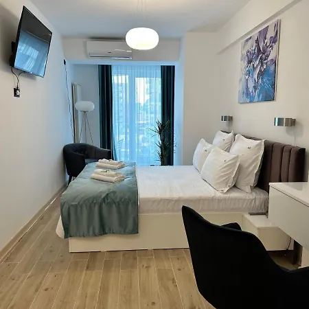 Апартаменты Jo Mamaia Nord *