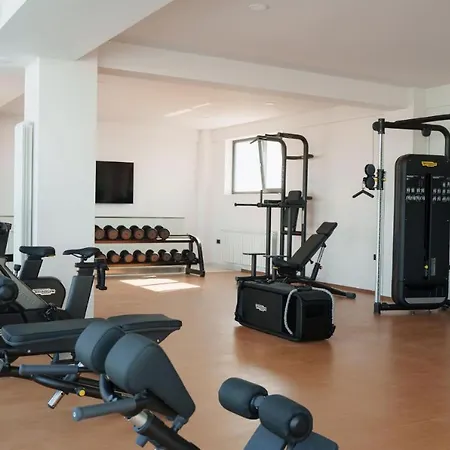 Jo Mamaia Nord Нэводари